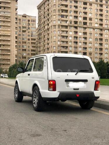 LADA (VAZ) Niva 2016, 42,500 km - 1.7 л - Bakı