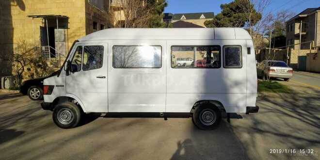 Mercedes 208 D 1993, 350,000 km - 0.3 л - Bakı