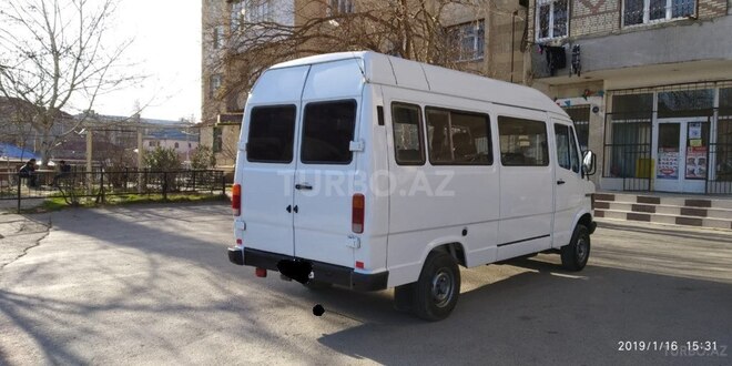 Mercedes 208 D 1993, 350,000 km - 0.3 л - Bakı