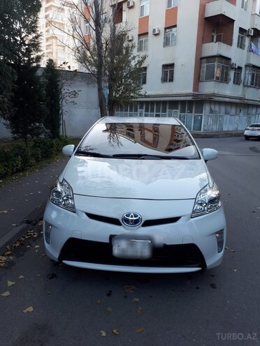 Toyota Prius 2015, 70,000 km - 1.8 l - Bakı