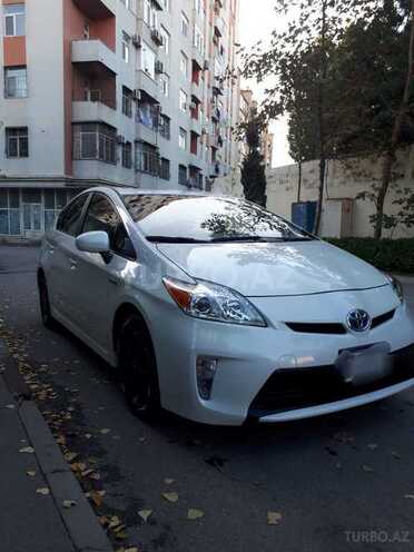 Toyota Prius 2015, 70,000 km - 1.8 l - Bakı