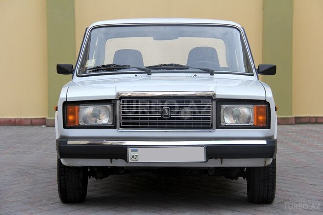 LADA (VAZ) 2107 2008, 86,000 km - 1.6 l - Bakı