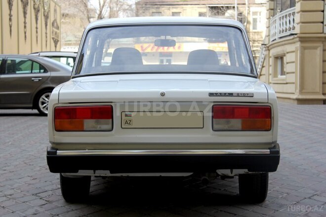 LADA (VAZ) 2107 2008, 86,000 km - 1.6 l - Bakı