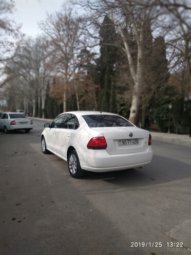 Volkswagen Polo 2012, 175,000 km - 1.6 l - Gəncə