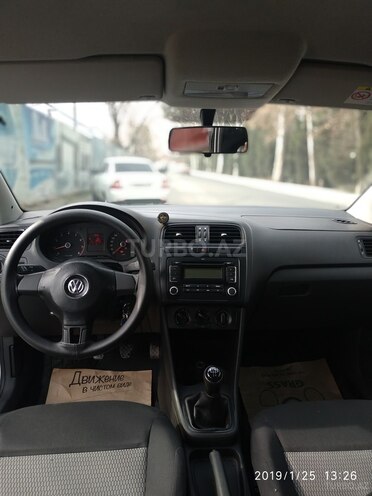 Volkswagen Polo 2012, 175,000 km - 1.6 l - Gəncə