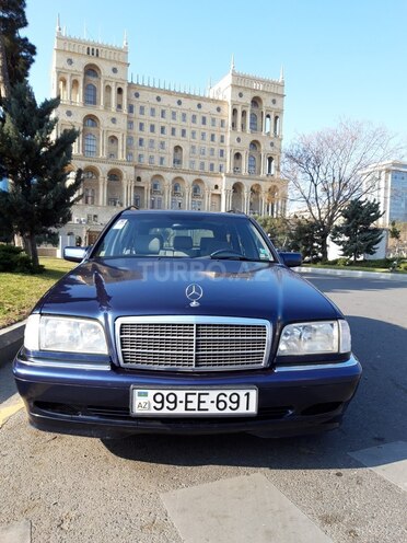 Mercedes C 200 1999, 334,241 km - 2.0 л - Bakı