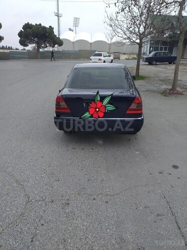 Mercedes C 220 1995, 350,000 km - 2.2 l - Bakı