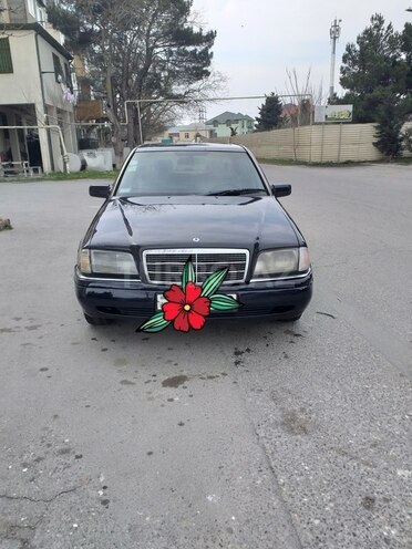 Mercedes C 220 1995, 350,000 km - 2.2 l - Bakı