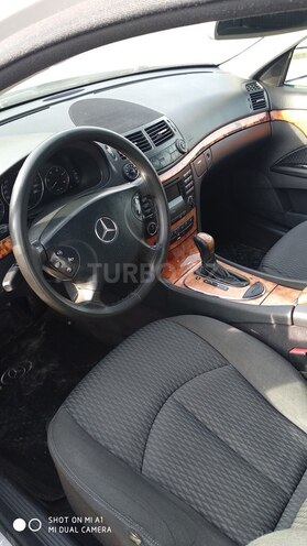 Mercedes E 280 2005, 320,000 km - 3.0 l - Bakı
