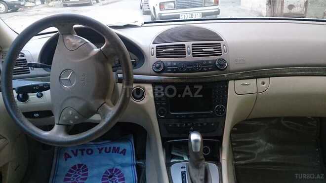 Mercedes E 320 2003, 260,000 km - 3.2 л - Bakı