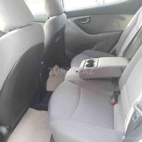 Hyundai Elantra 2015, 42,800 km - 1.8 l - Bakı