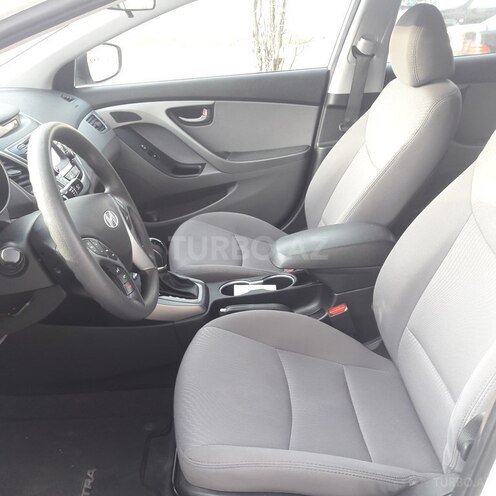 Hyundai Elantra 2015, 42,800 km - 1.8 l - Bakı