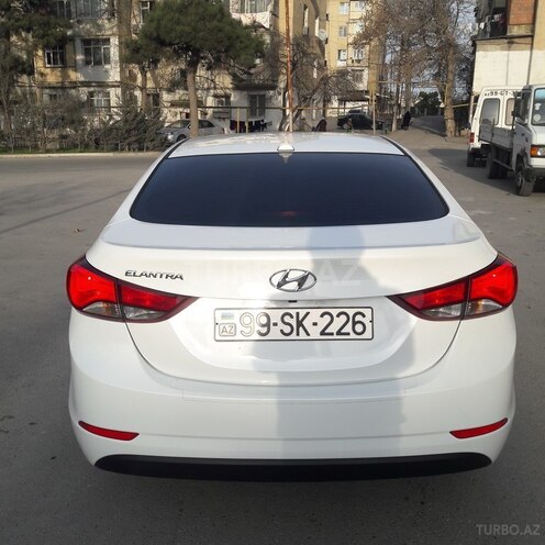 Hyundai Elantra 2015, 42,800 km - 1.8 l - Bakı