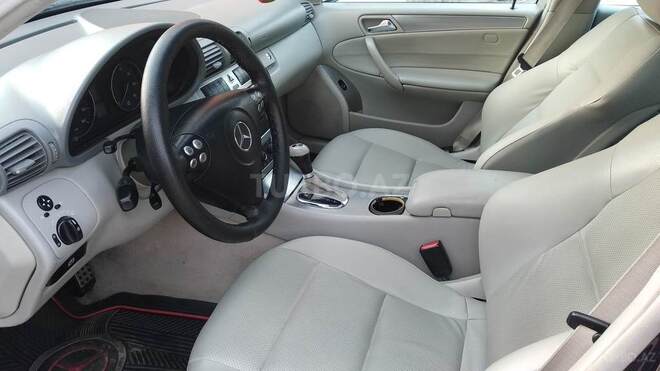Mercedes C 230 2005, 300,000 km - 2.5 л - Bakı