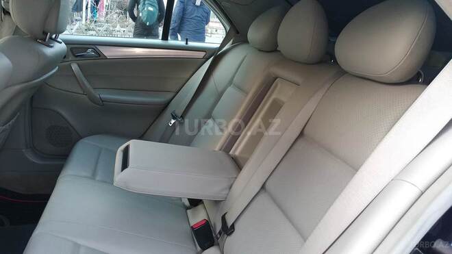 Mercedes C 230 2005, 300,000 km - 2.5 л - Bakı