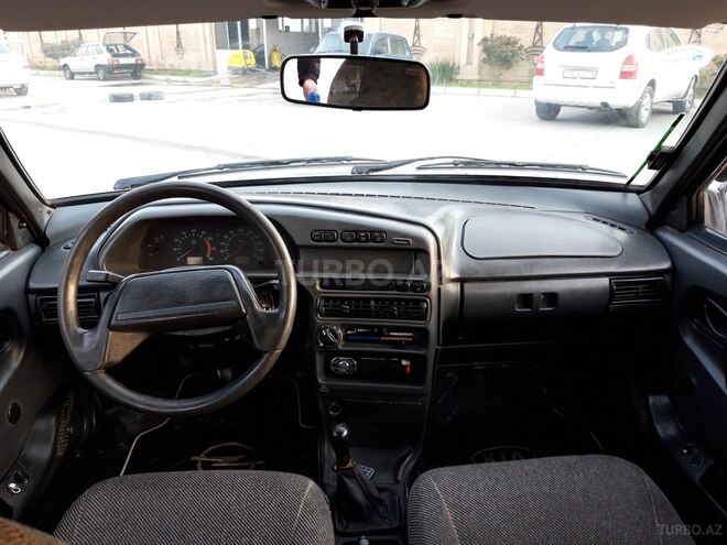 LADA (VAZ) 2115 2001, 427,000 km - 1.6 l - Bakı
