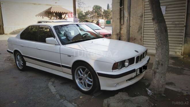 BMW 520 1990, 0 km - 2.0 l - Bakı