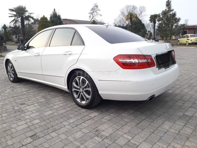 Mercedes E 180 2009, 129,000 km - 1.8 l - Lənkəran