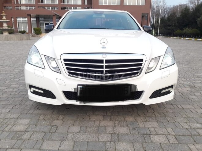 Mercedes E 180 2009, 129,000 km - 1.8 l - Lənkəran