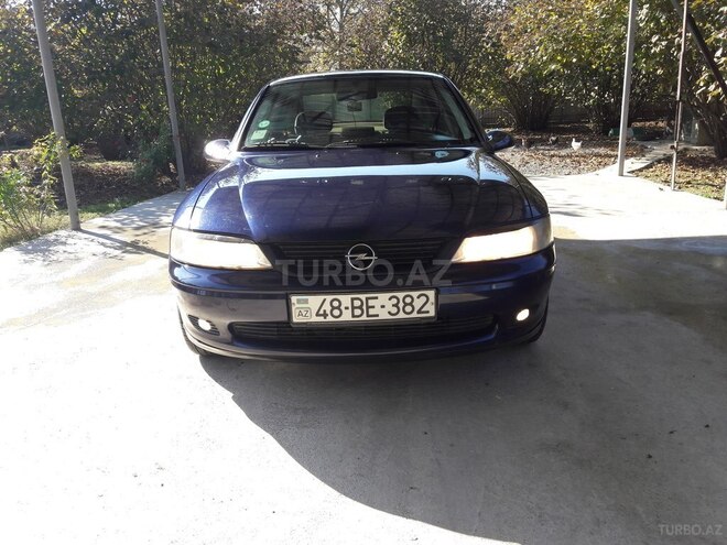 Opel Vectra 1999, 250,000 km - 1.6 l - Oğuz