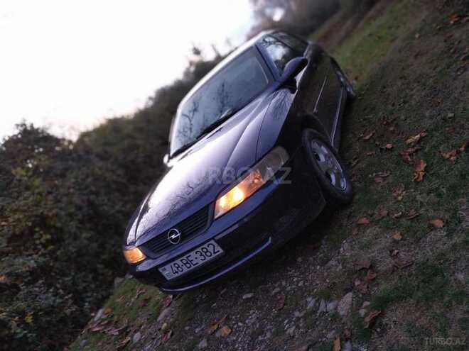 Opel Vectra 1999, 250,000 km - 1.6 l - Oğuz