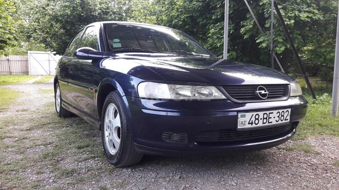 Opel Vectra 1999, 250,000 km - 1.6 l - Oğuz