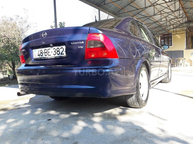 Opel Vectra 1999, 250,000 km - 1.6 l - Oğuz