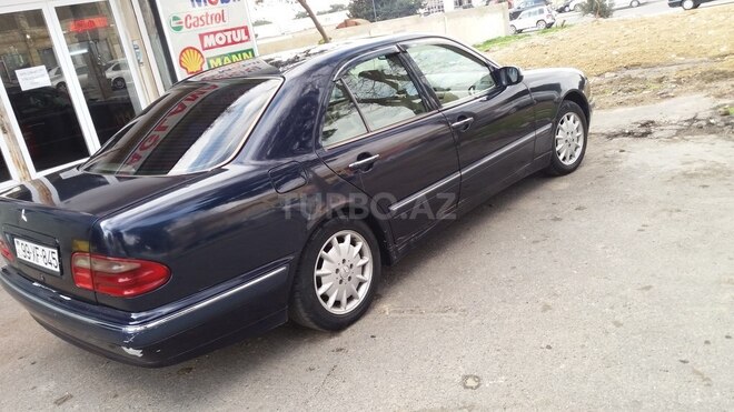 Mercedes E 220 2001, 360,000 km - 2.2 л - Bakı