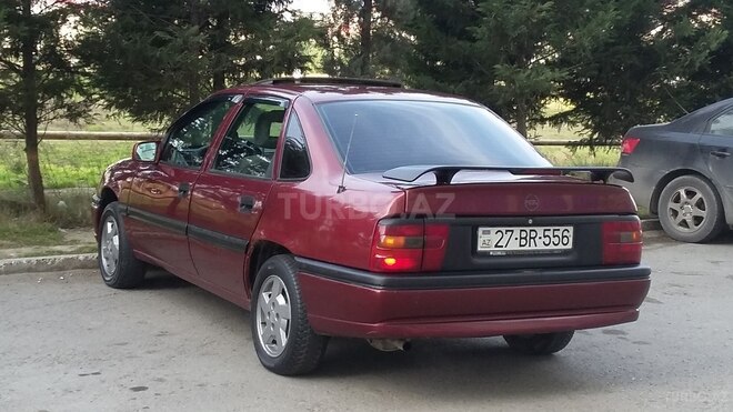 Opel Vectra 1995, 285,000 km - 2.0 l - Bakı