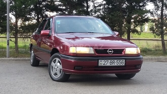 Opel Vectra 1995, 285,000 km - 2.0 l - Bakı