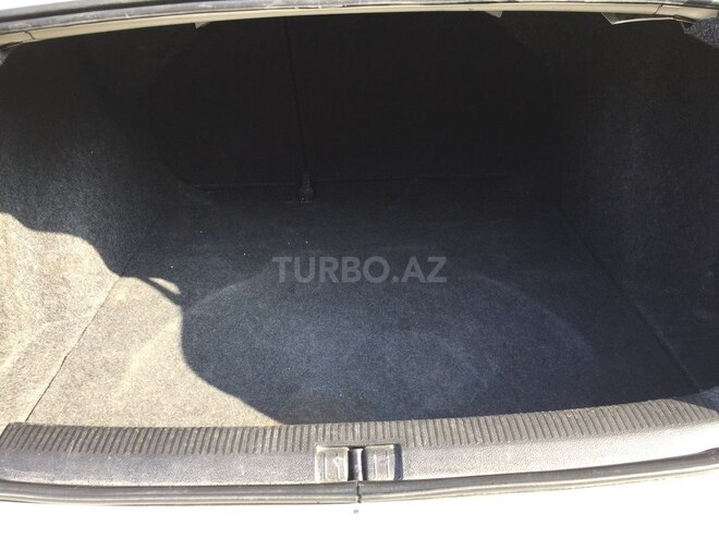 Volkswagen Jetta 2008, 240,000 km - 1.6 л - Bakı