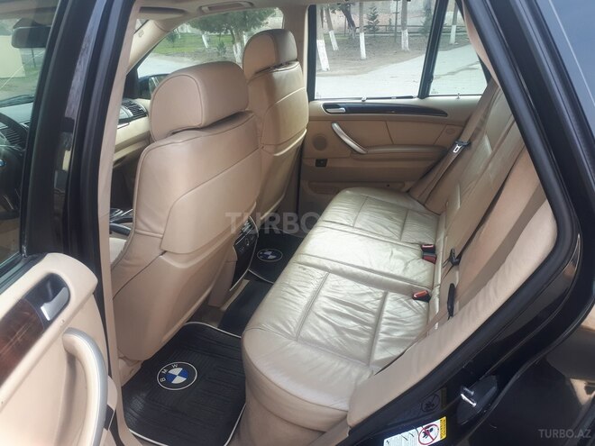 BMW X5 2001, 286,000 km - 4.4 l - Sumqayıt