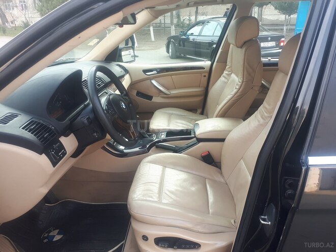 BMW X5 2001, 286,000 km - 4.4 l - Sumqayıt