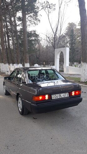 Mercedes 190 1993, 246,000 km - 2.0 l - Sumqayıt