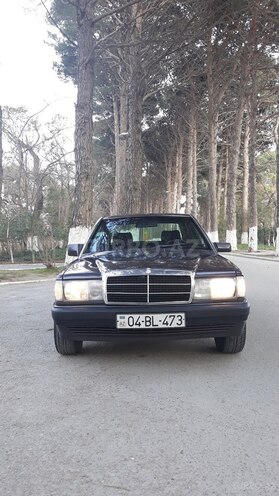 Mercedes 190 1993, 246,000 km - 2.0 l - Sumqayıt