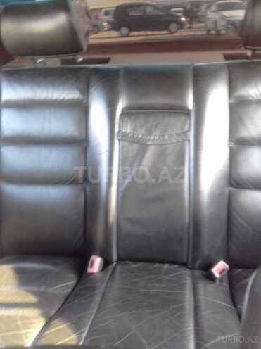 Mercedes E 250 1992, 305,000 km - 2.5 l - Bakı