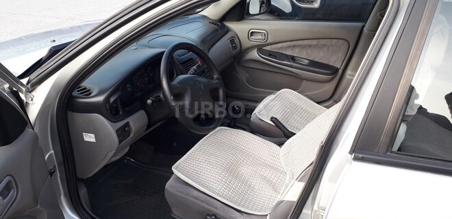 Nissan Sunny 2002, 319,000 km - 1.6 л - Bakı