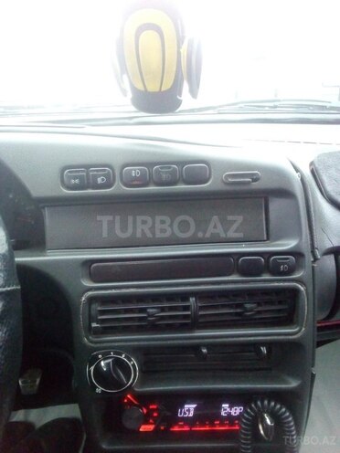 LADA (VAZ) 2115 2000, 305,000 km - 1.5 l - Quba