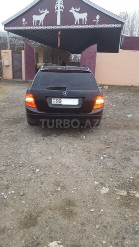 Mercedes C 220 2010, 243,980 km - 2.2 л - Qazax