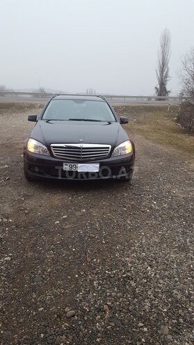 Mercedes C 220 2010, 243,980 km - 2.2 л - Qazax
