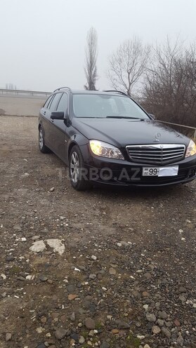 Mercedes C 220 2010, 243,980 km - 2.2 л - Qazax