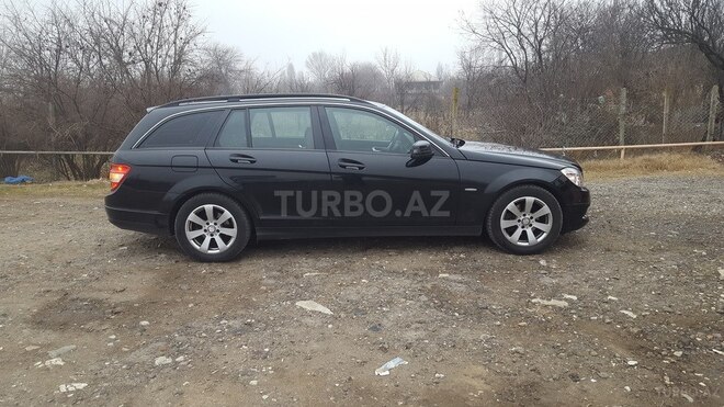 Mercedes C 220 2010, 243,980 km - 2.2 л - Qazax