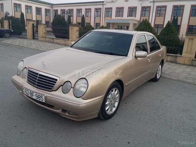 Mercedes E 220 2001, 370,000 km - 2.2 l - Zaqatala