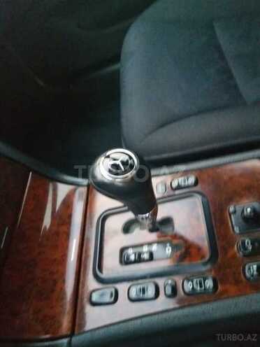 Mercedes E 220 2001, 370,000 km - 2.2 l - Zaqatala