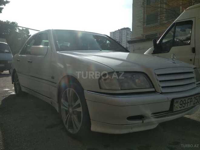 Mercedes C 200 1997, 309,000 km - 2.0 л - Bakı