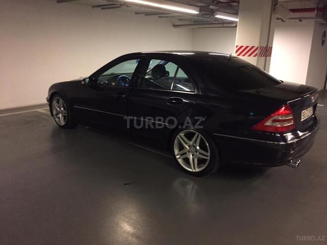 Mercedes C 320 2000, 245,000 km - 3.2 l - Bakı