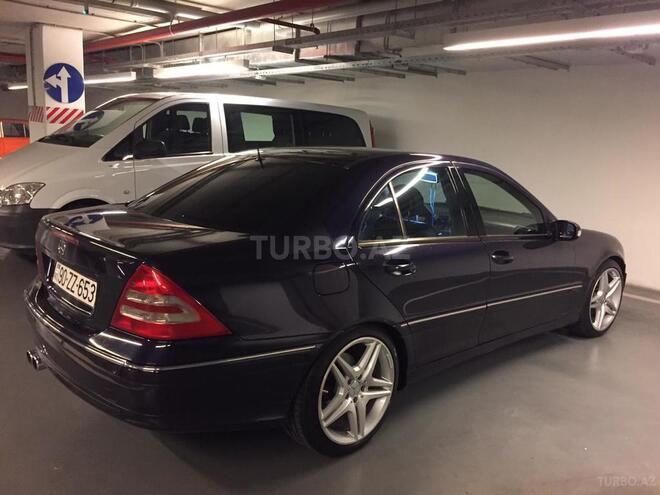 Mercedes C 320 2000, 245,000 km - 3.2 l - Bakı