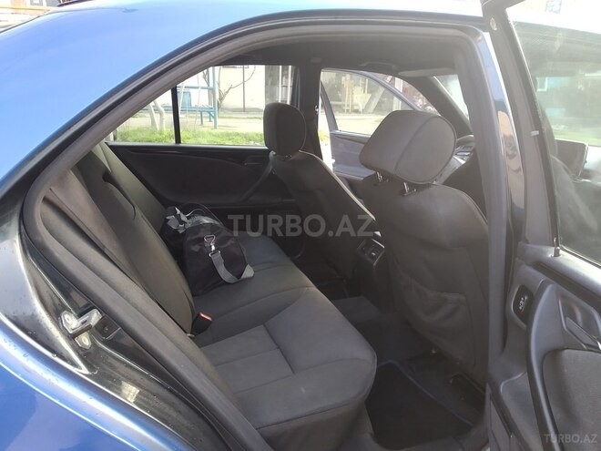 Mercedes E 220 2001, 350,000 km - 2.2 л - Bakı
