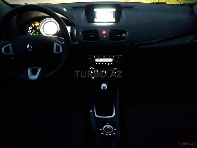 Renault Megane 2011, 156,800 km - 1.5 л - Bakı