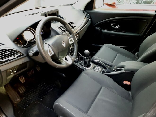 Renault Megane 2011, 156,800 km - 1.5 л - Bakı
